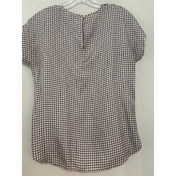 Kate Spade Blouse Short Sleeve Silk Blend Top Size 10 Checkered Back Button - Picture 2 of 6